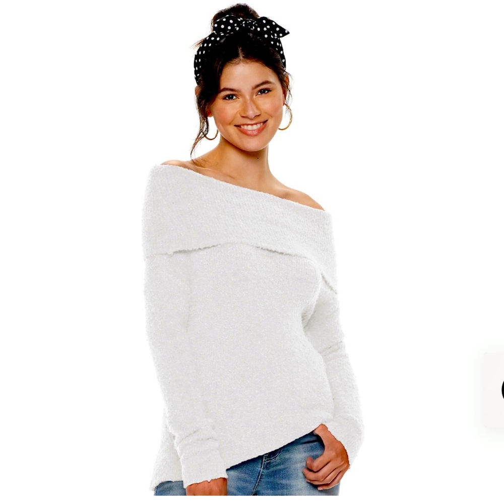 Off shoulder sweater